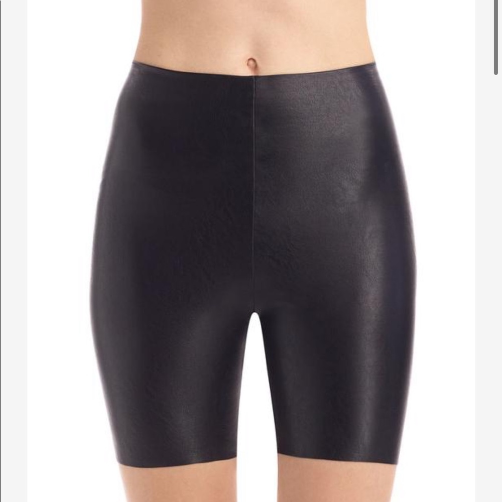 Commando FAUX LEATHER BIKE SHORT